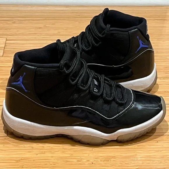 Space jam jordans 216 clearance